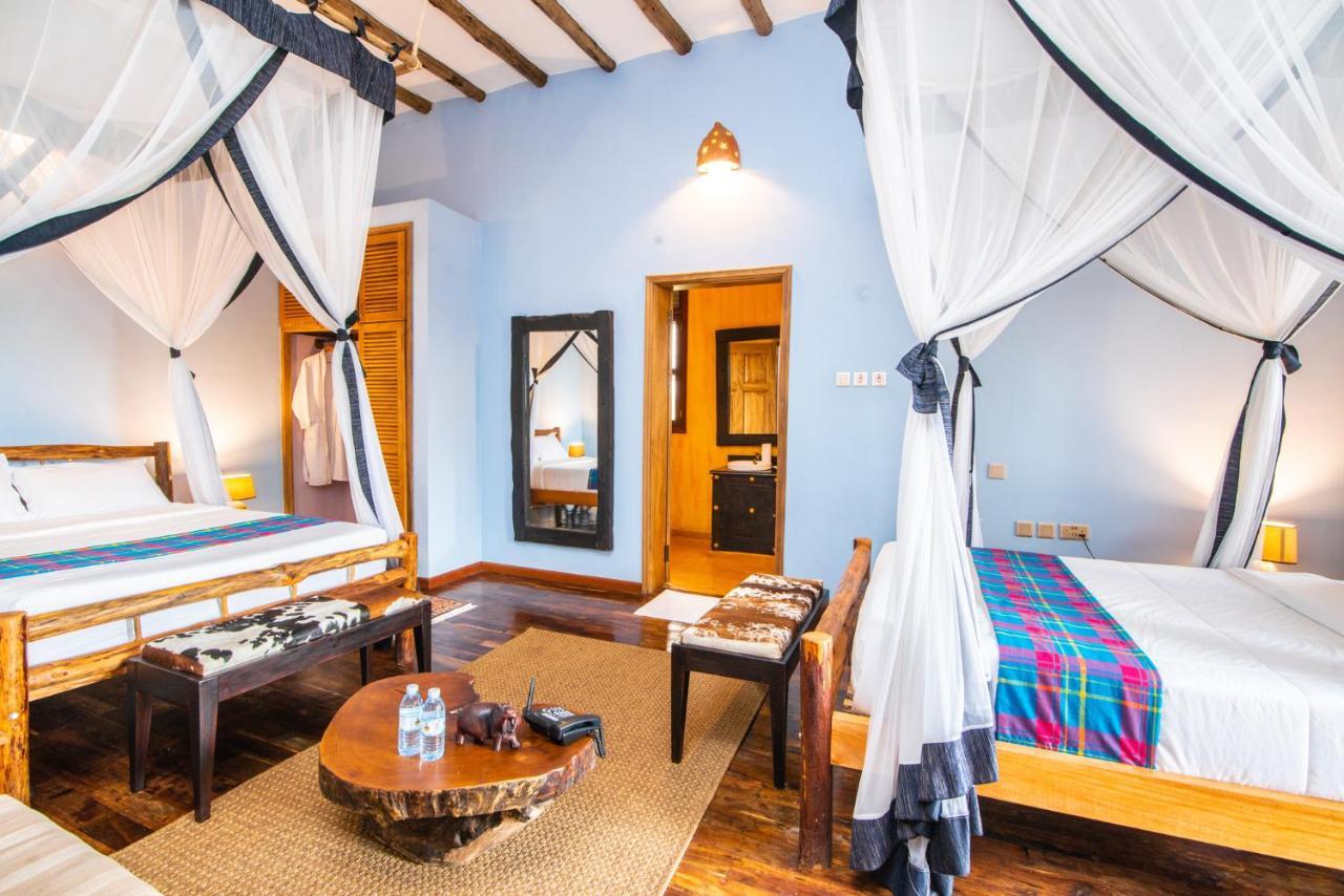 Buffalo Safari Lodge Katunguru エクステリア 写真