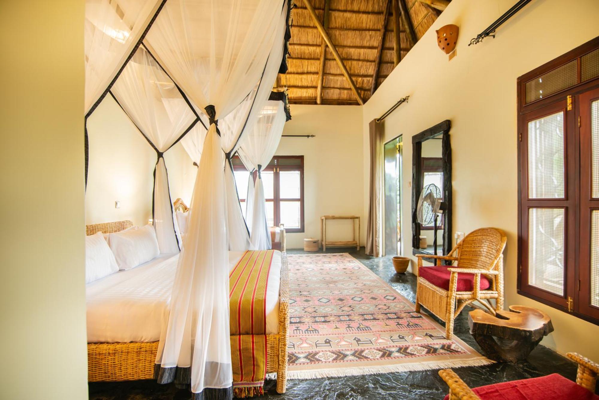 Buffalo Safari Lodge Katunguru エクステリア 写真