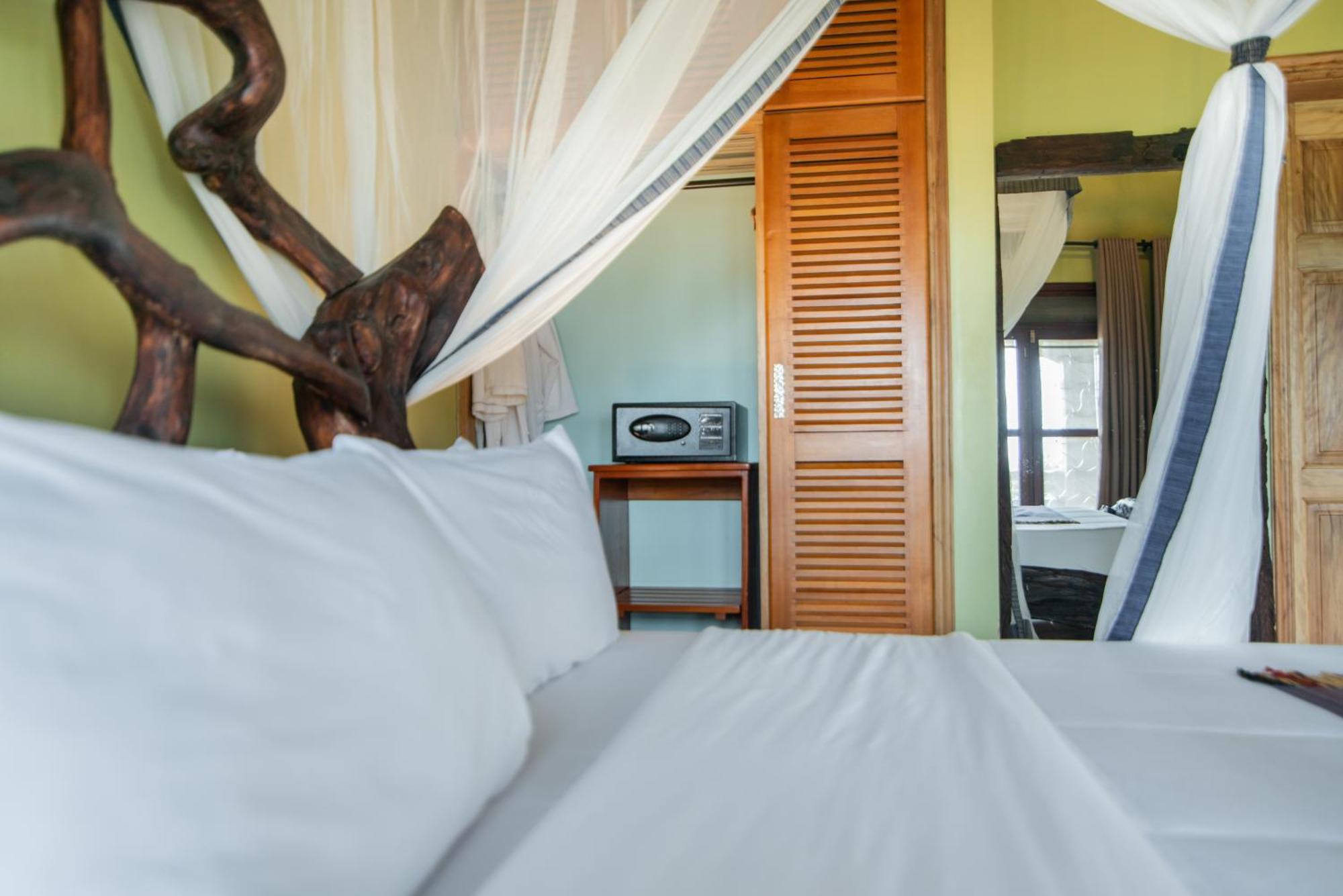 Buffalo Safari Lodge Katunguru エクステリア 写真